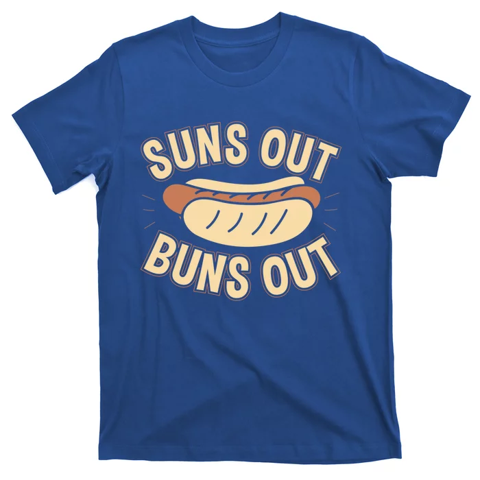 Suns Out Buns Out Hot Dog Pun Food Lovers Gift T-Shirt