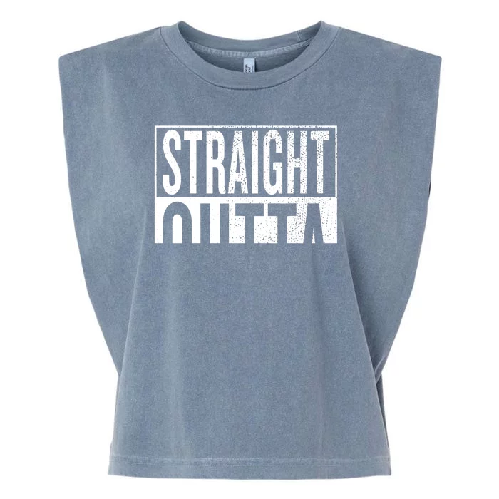 Straight Outta Saint Louis Great Travel & Gift Idea Garment-Dyed Women's Muscle Tee