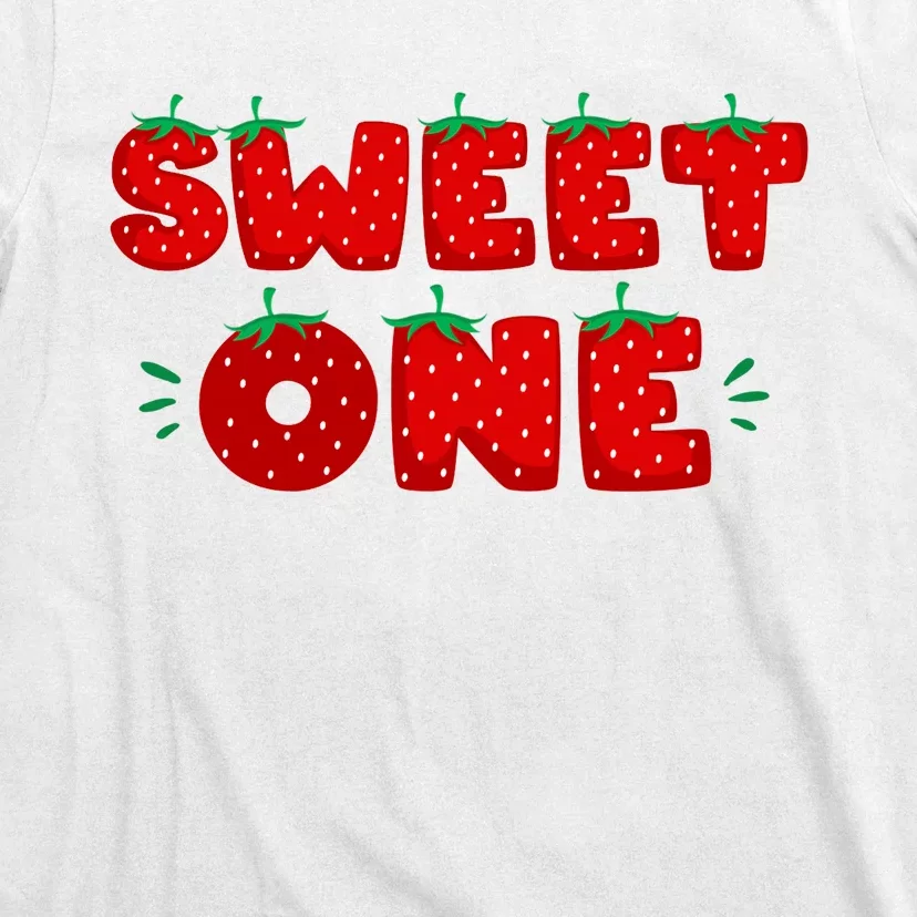 Sweet One Strawberry Birthday Berry First 1st Bday Girl T-Shirt