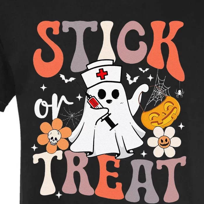 Stick Or Treat Ghost Nurse Halloween Crna Emergency Er Nurse Garment-Dyed Heavyweight T-Shirt