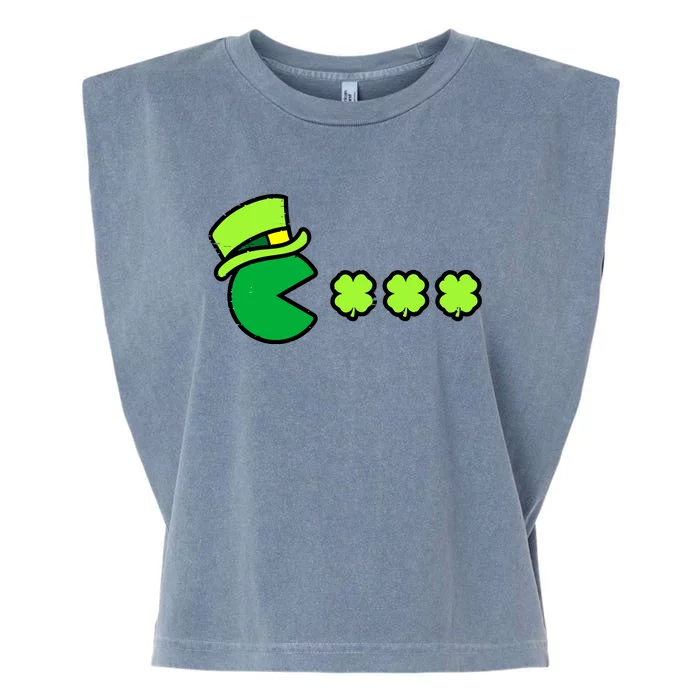 St Patricks Day Eating Shamrock Retro Gamer Garment-Dyed Women's Muscle Tee