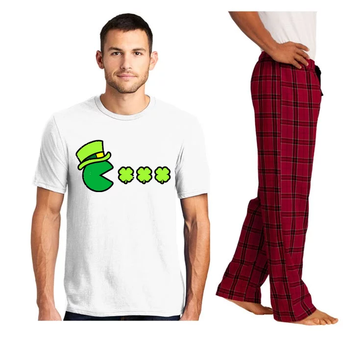 St Patricks Day Eating Shamrock Retro Gamer Pajama Set