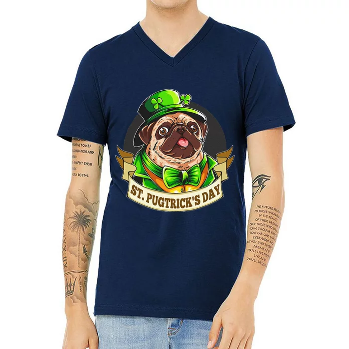 St. Pugtricks Day Pug With A Leprechaun Hat & Shamrock V-Neck T-Shirt