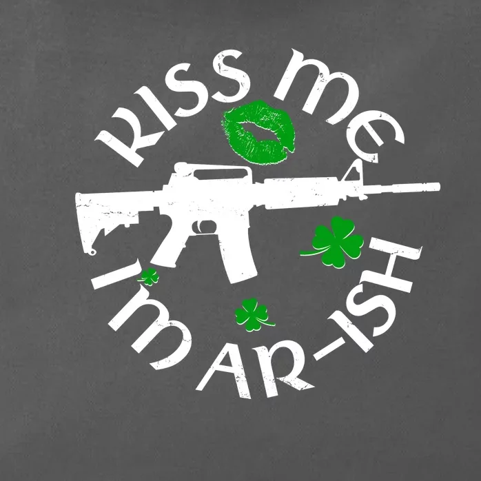 St Patricks Day Kiss Me Im Arish Ar Gun Zip Tote Bag