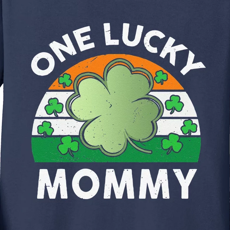 St Patricks Day Outfit Women One Lucky Mommy Mama Mom Kids Long Sleeve Shirt