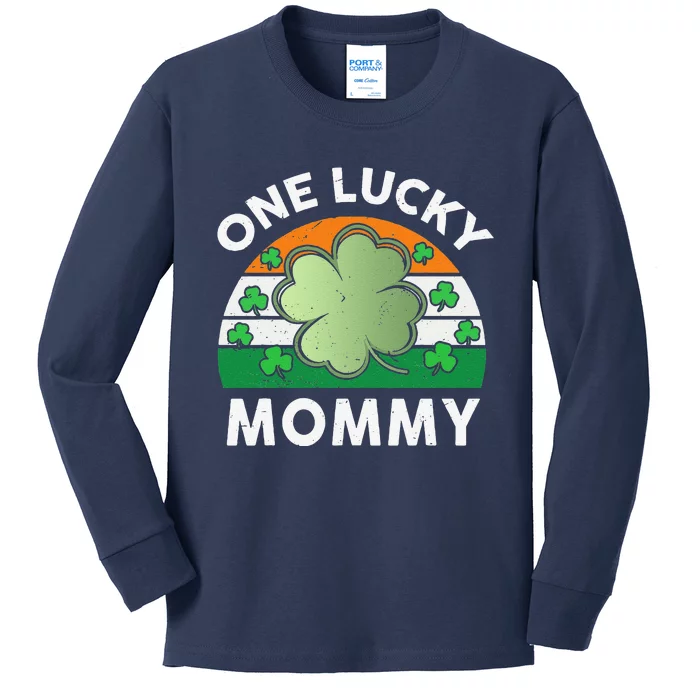 St Patricks Day Outfit Women One Lucky Mommy Mama Mom Kids Long Sleeve Shirt