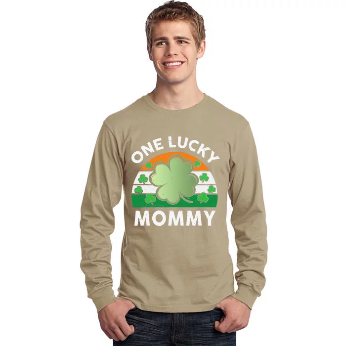 St Patricks Day Outfit Women One Lucky Mommy Mama Mom Tall Long Sleeve T-Shirt