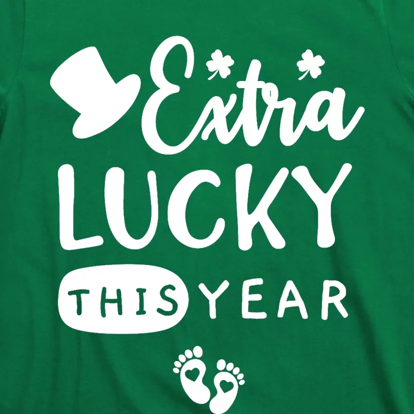 St Pattys Pregnancy Announcement St Patricks Day Pregnant Premium T-Shirt