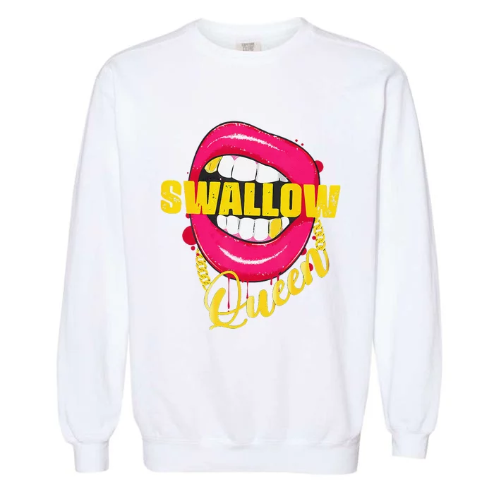 Swallow Queen Lips Golden Necklace Naughty Queen Garment-Dyed Sweatshirt