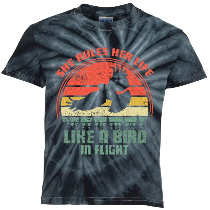 She Rules Her Life Like A Bird In Flight Retro Bird Kids Tie-Dye T-Shirt