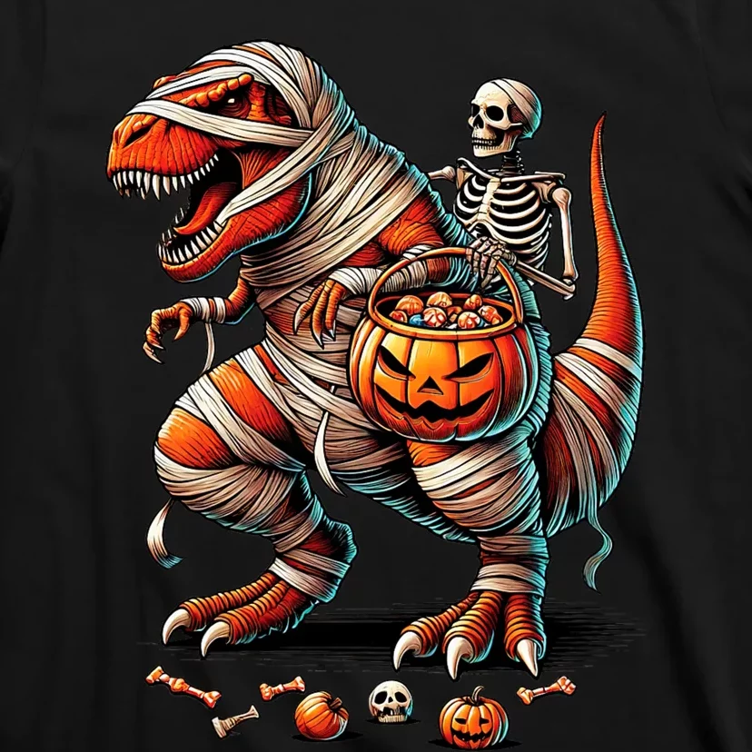 Skeleton Riding Mummy Dinosaur T Rex Boy Funny Halloween T-Shirt