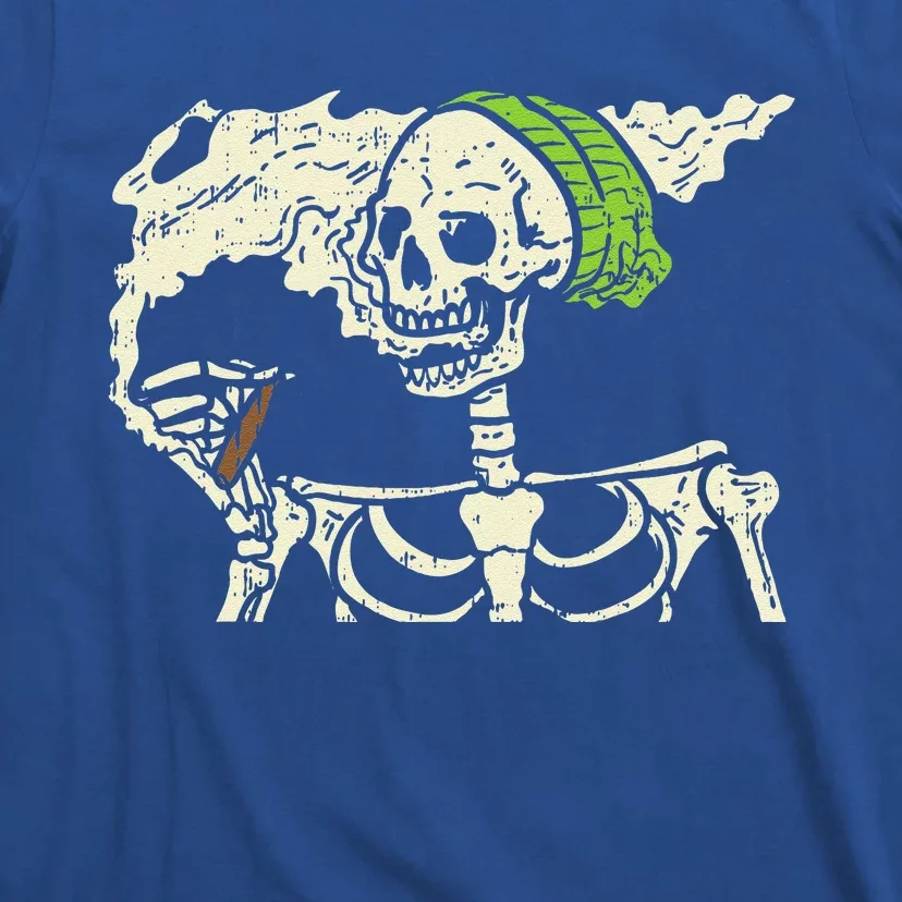 Smoking Skeleton Joint Funny Weed Pot 420 Cannabis Halloween T-Shirt