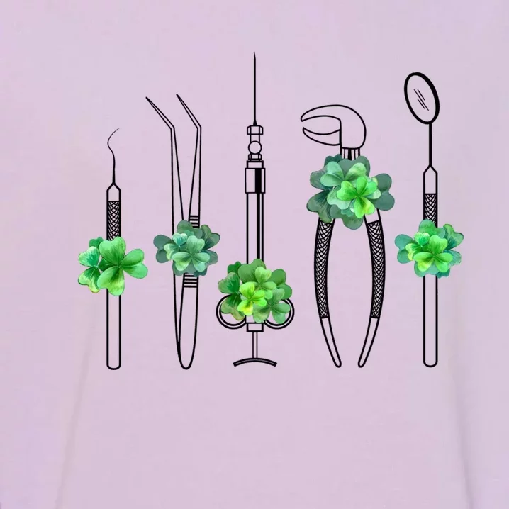 Sickle Scaler Mouth Mirror Tweezer Dentist St Patrick's Day Gift Garment-Dyed Sweatshirt