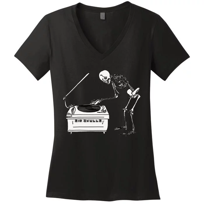 Sir Skulls The Old School Women's V-Neck T-Shirt