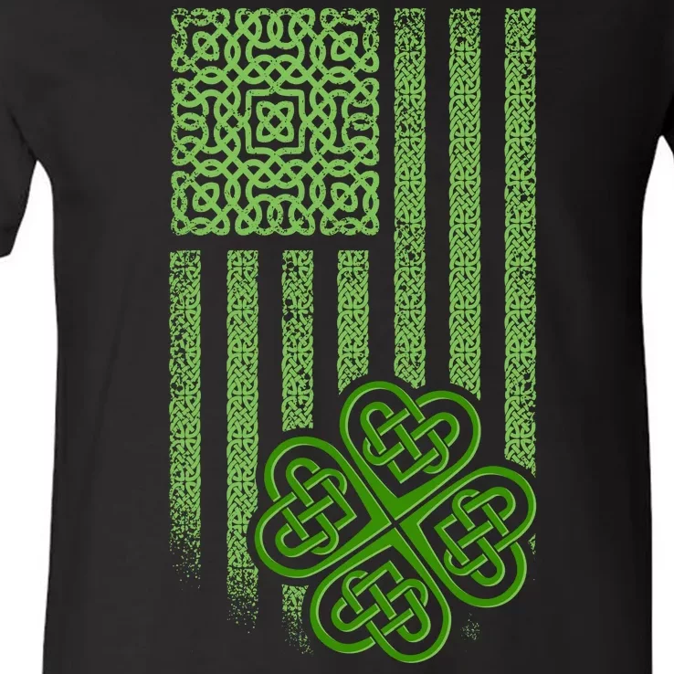 St Patrick's Day Celtic Shamrock US American Flag V-Neck T-Shirt