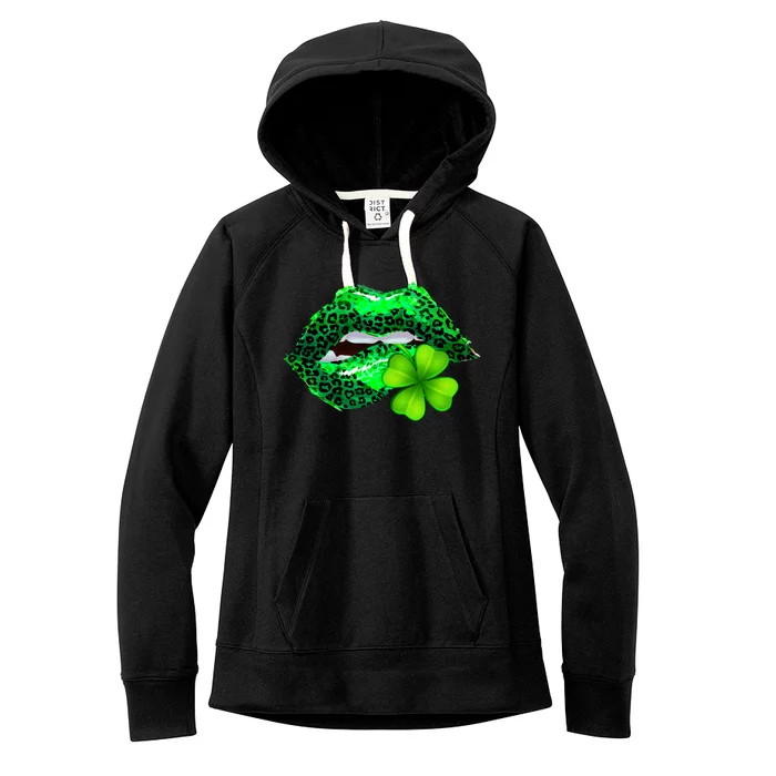 St Patrick's Day Leopard Print Lipstick Shamrock Women's Fleece Hoodie