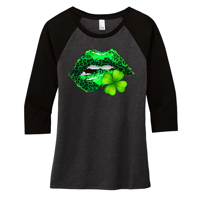 St Patrick's Day Leopard Print Lipstick Shamrock Women's Tri-Blend 3/4-Sleeve Raglan Shirt