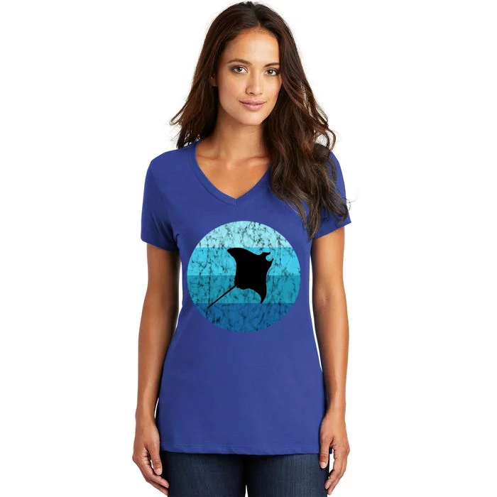 Stingray Ta Ray Retro Vintage Ocean Water Animal Gift Women's V-Neck T-Shirt