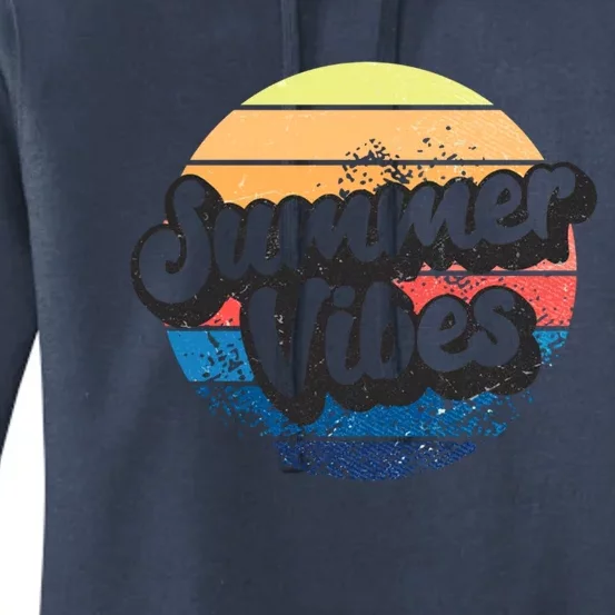 Summer Vibes Retro Distressed Fun Vacay Beach Lake Quote Gift Women's Pullover Hoodie