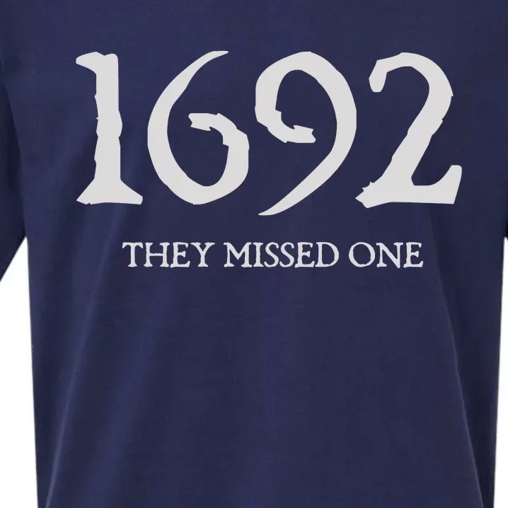 Salem Witch 1692 They Missed One Halloween Massachusetts Witch Trials Season Sueded Cloud Jersey T-Shirt