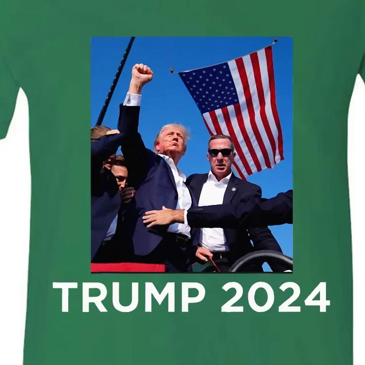 Trump 2024 Campaign Rally – Fist Pumping With American Flag V-Neck T-Shirt