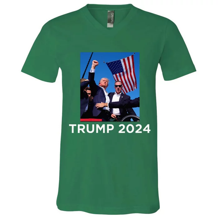 Trump 2024 Campaign Rally – Fist Pumping With American Flag V-Neck T-Shirt