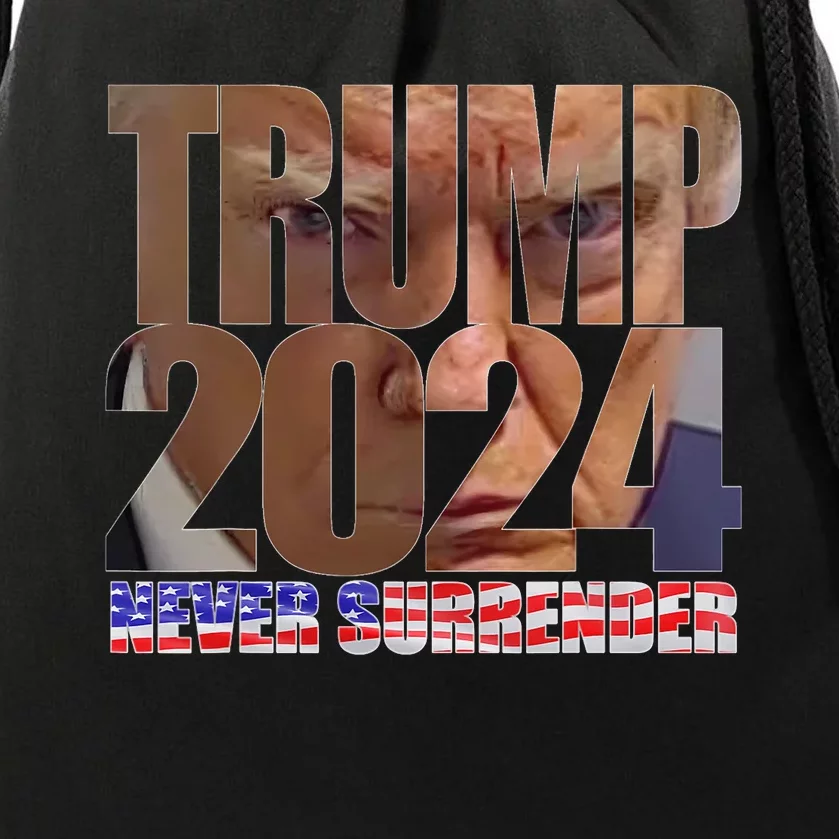 Trump 2024 Never Surrender Mugshot Drawstring Bag