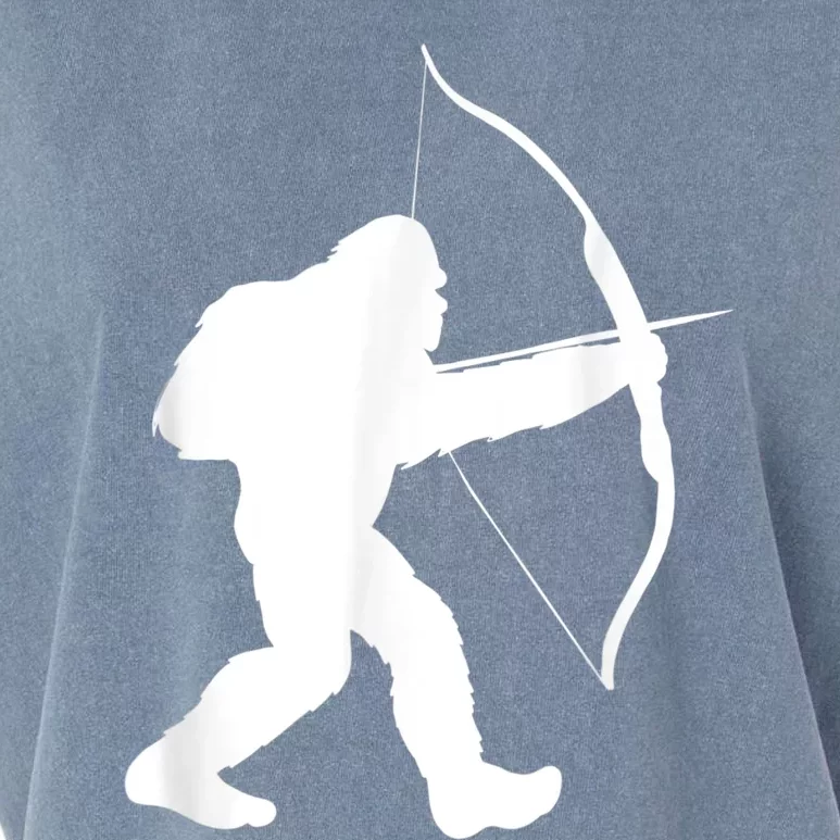 Traditional Archery Bigfoot Recurve Bow Lovers Garment-Dyed Women's Muscle Tee