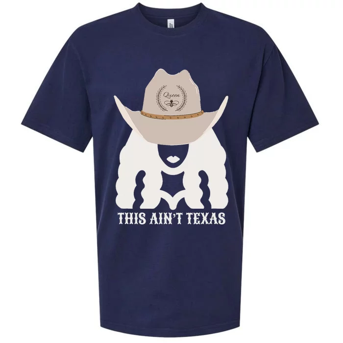 This Ain’T Texas Cowgirl Queen Bee Silhouette Texas Holdem Sueded Cloud Jersey T-Shirt