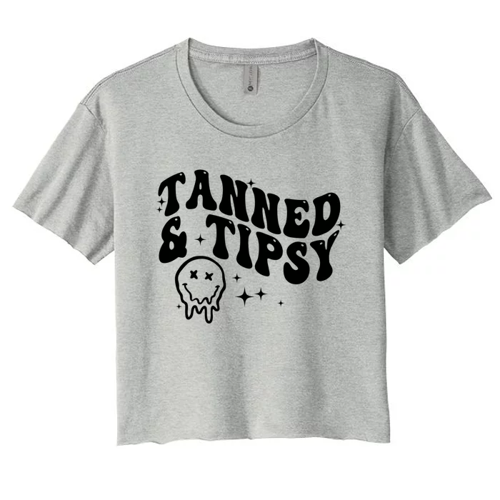 Tanned And Tipsy Hello Summer Vibes Beach Vacay Summertime Gift Women's Crop Top Tee