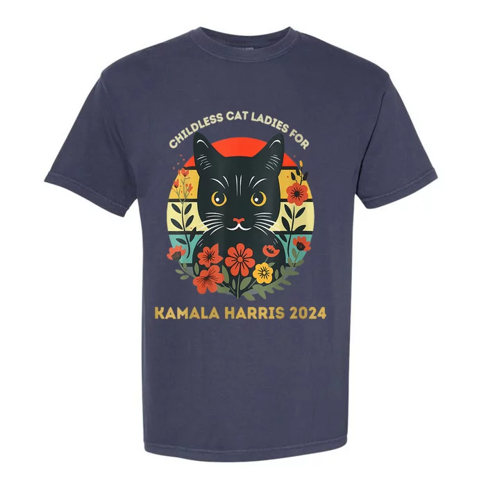 This Childless Cat Lady Is Voting Kamalaharris 2024 Voting Kamala Election 2024 Garment-Dyed Heavyweight T-Shirt