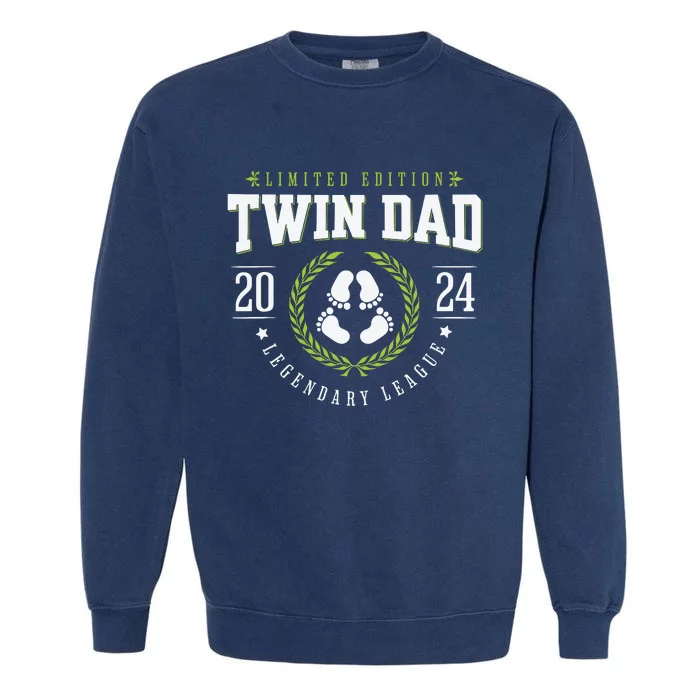 Twin Dad Est 2024 Twin Dad To Be Gifts New Daddy Viii Garment-Dyed Sweatshirt