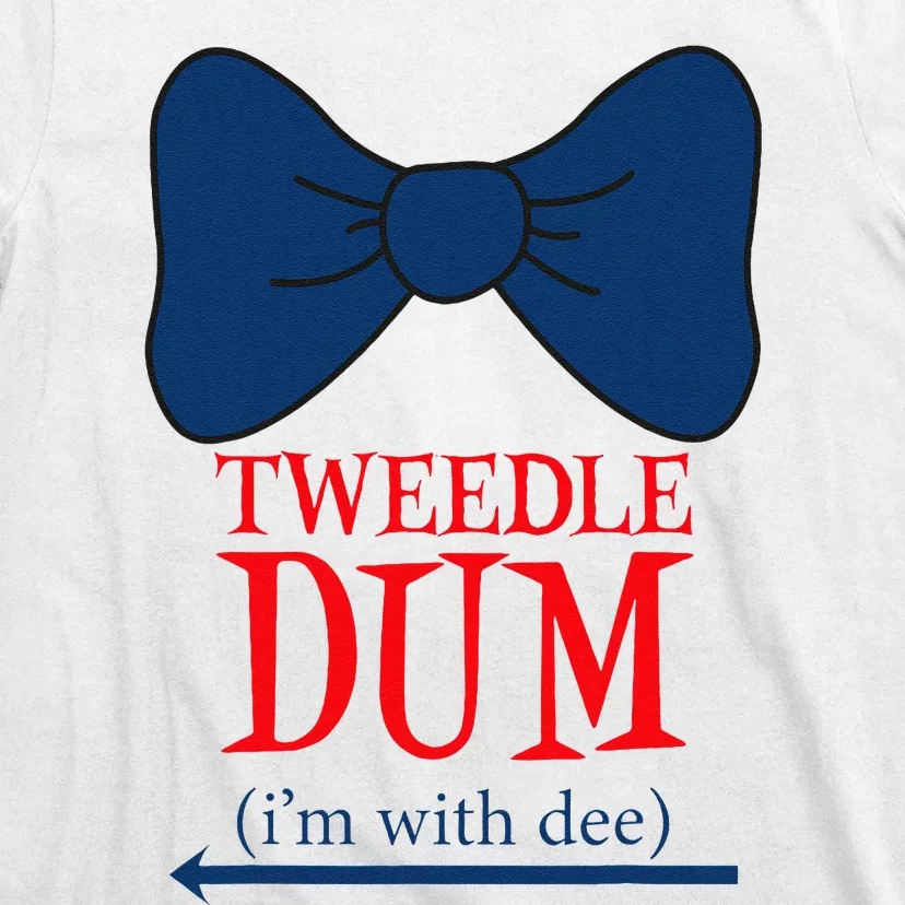 Tweedle Dum IM With Dee Lazy Couple Halloween Costumes T-Shirt