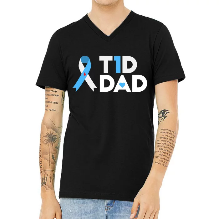 T1D Dad Type 1 Diabetes Awareness Daddy Gift V-Neck T-Shirt