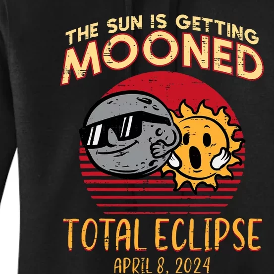 Total Eclipse Sun Getting Mooned April 8 2024 Women's Pullover Hoodie