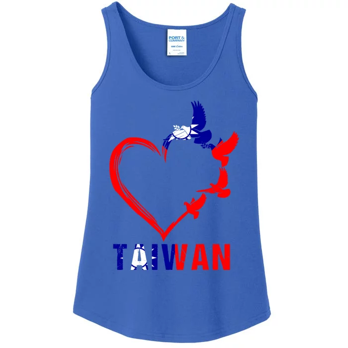 Taiwan Flag Heart Vintage Taiwaneses Lovers Taiwan Cool Gift Ladies Essential Tank