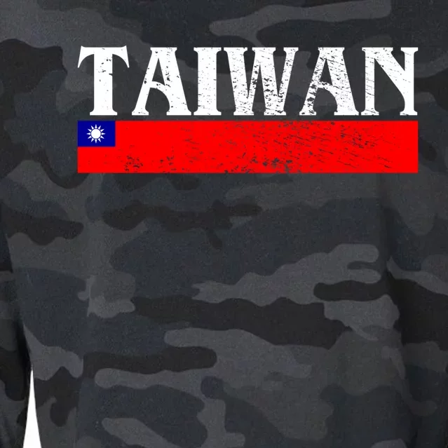 Taiwan Gift Cropped Pullover Crew