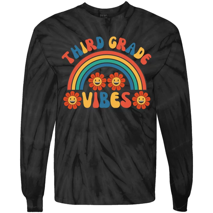 Third Grade Vibes Retro Groovy Third First Day Of School Tie-Dye Long Sleeve Shirt