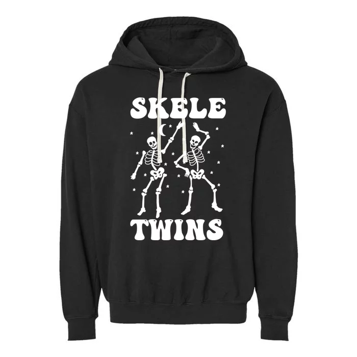 Twins Halloween Matching Skeletwins Funny Dancing Skeletons Garment-Dyed Fleece Hoodie