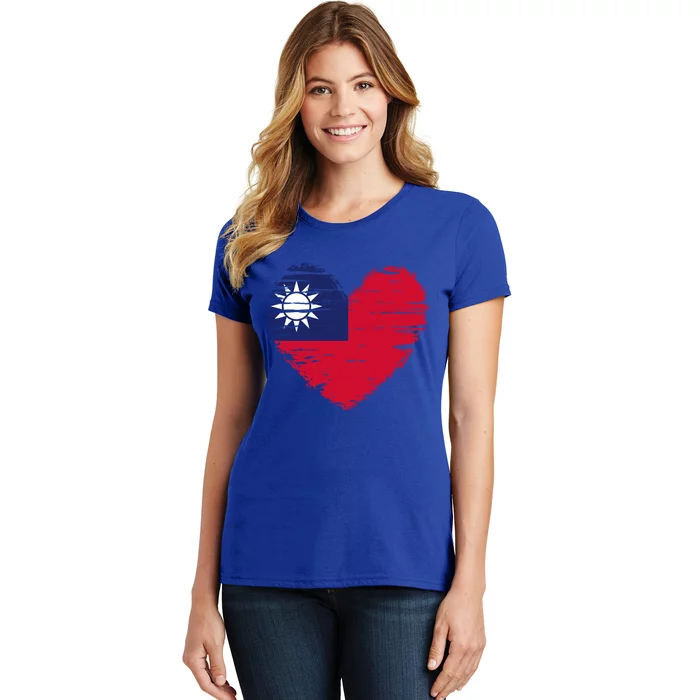 Taiwan Heart Taiwanese Flag Taiwanese Pride Funny Gift Women's T-Shirt