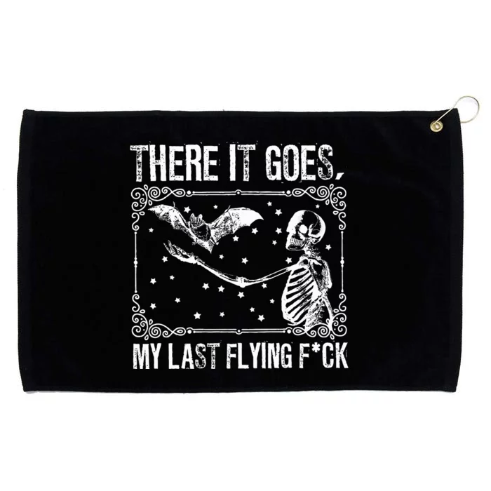 There It Goes My Last Flying Funny Halloween Skeleton Bat Grommeted Golf Towel