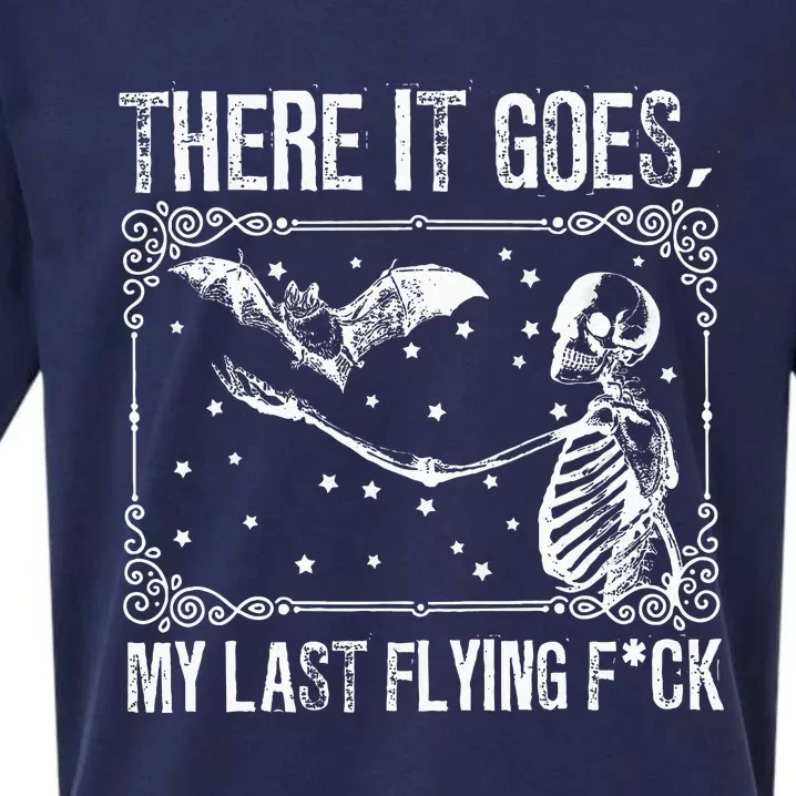 There It Goes My Last Flying Funny Halloween Skeleton Bat Sueded Cloud Jersey T-Shirt