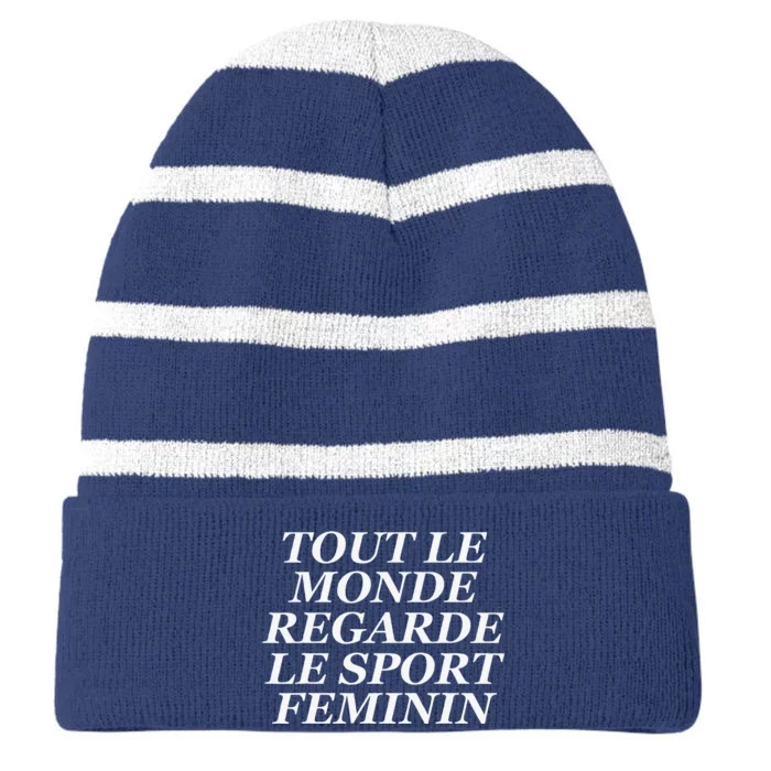 Tout Le Monde Regarde Le Sport Feminin Striped Beanie with Solid Band