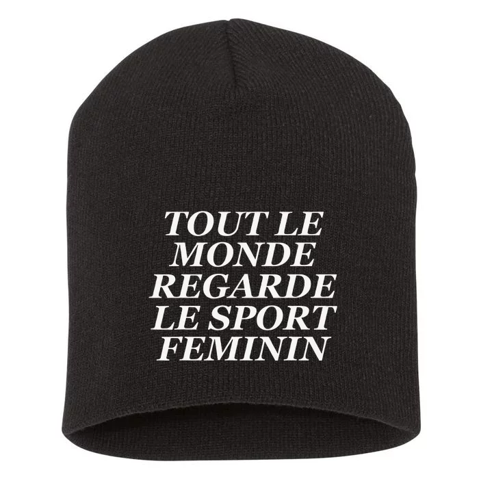 Tout Le Monde Regarde Le Sport Feminin Short Acrylic Beanie