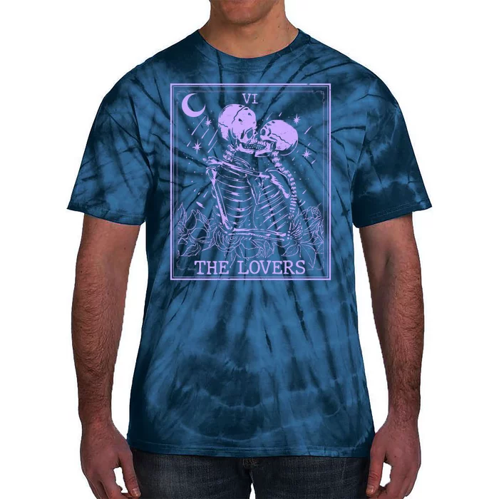 The Lovers Skeleton Tarot Card VI Vintage Halloween Tie-Dye T-Shirt