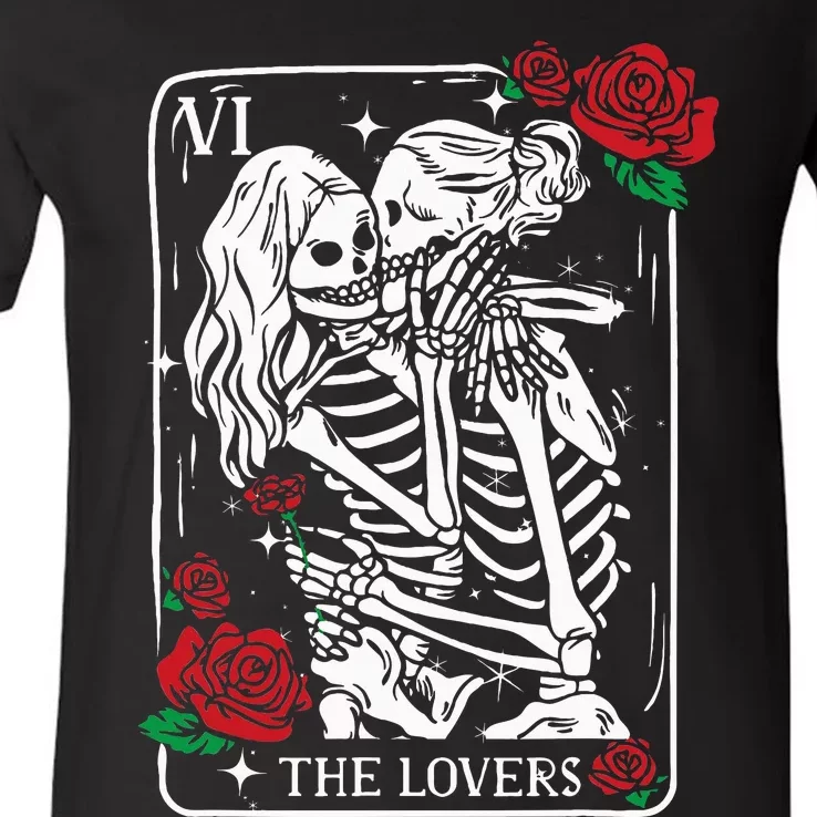 The Lovers Tarot Card Occult Skeleton Roses Gothic Kissing V-Neck T-Shirt