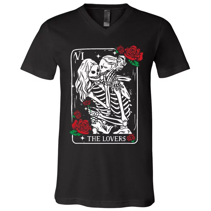 The Lovers Tarot Card Occult Skeleton Roses Gothic Kissing V-Neck T-Shirt