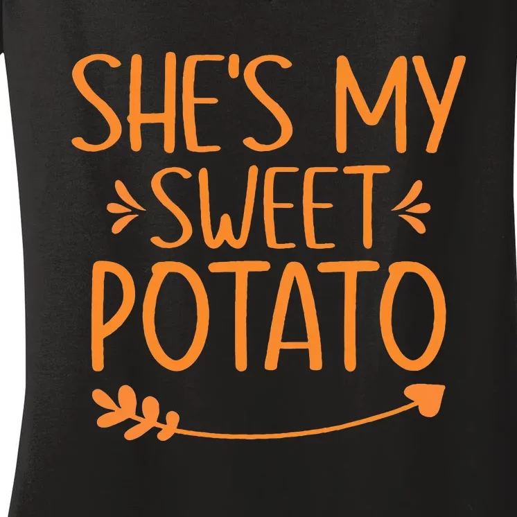 Thanksgiving Matching Couples Outfit Sweet Potato Yes I Yam Women's V-Neck T-Shirt