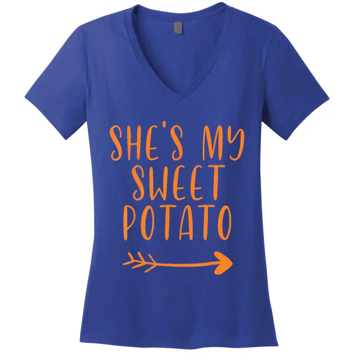 Thanksgiving Matching Couple She'S My Sweet Potato I Yam Set Women's V-Neck T-Shirt