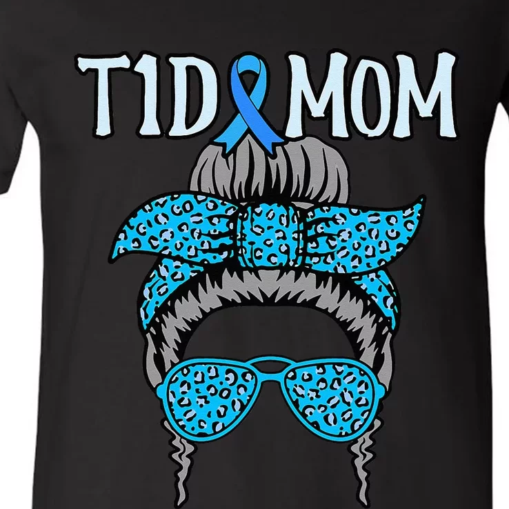 T1D Mom Diabetes Awareness Diabetic Blue Ribbon V-Neck T-Shirt